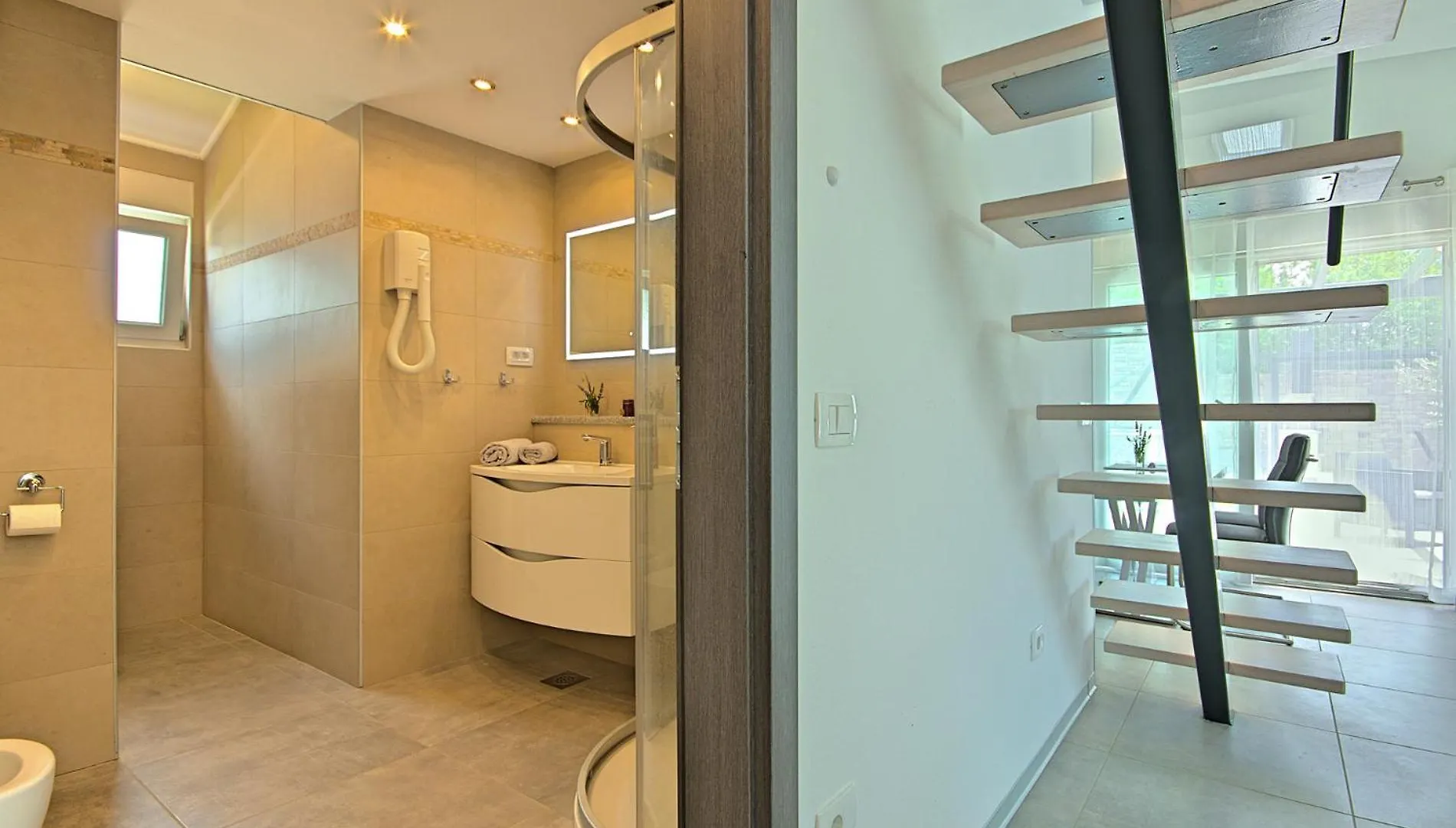 Villa Crystallina